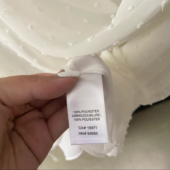 ROBBI & NIKKI White Dot Cowlneck Sleeveless Blouse - Picture 8 of 9